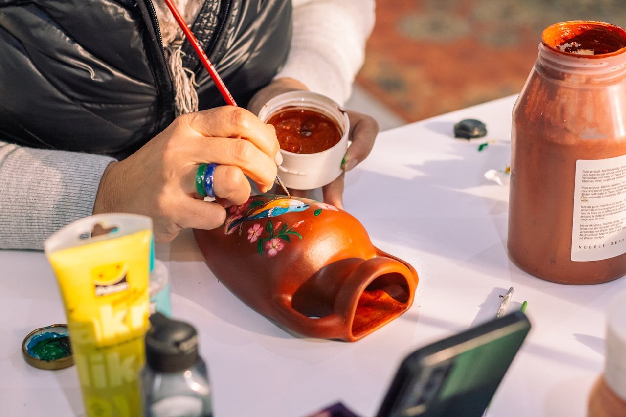 Cursos pintura cerámica en Barcelona